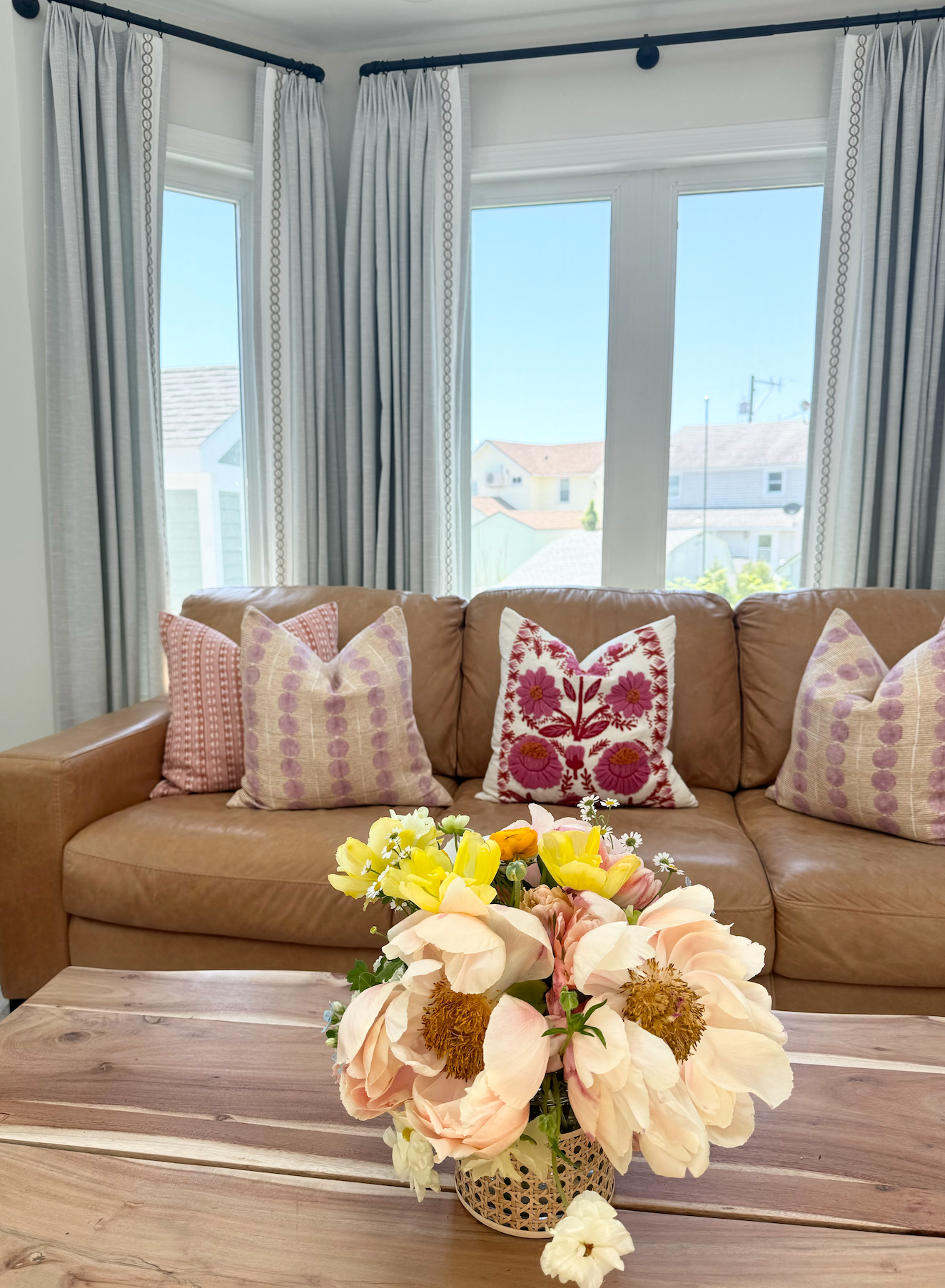 DIY Home Decor: Customizing Valances and Panels for a Personalized Touch