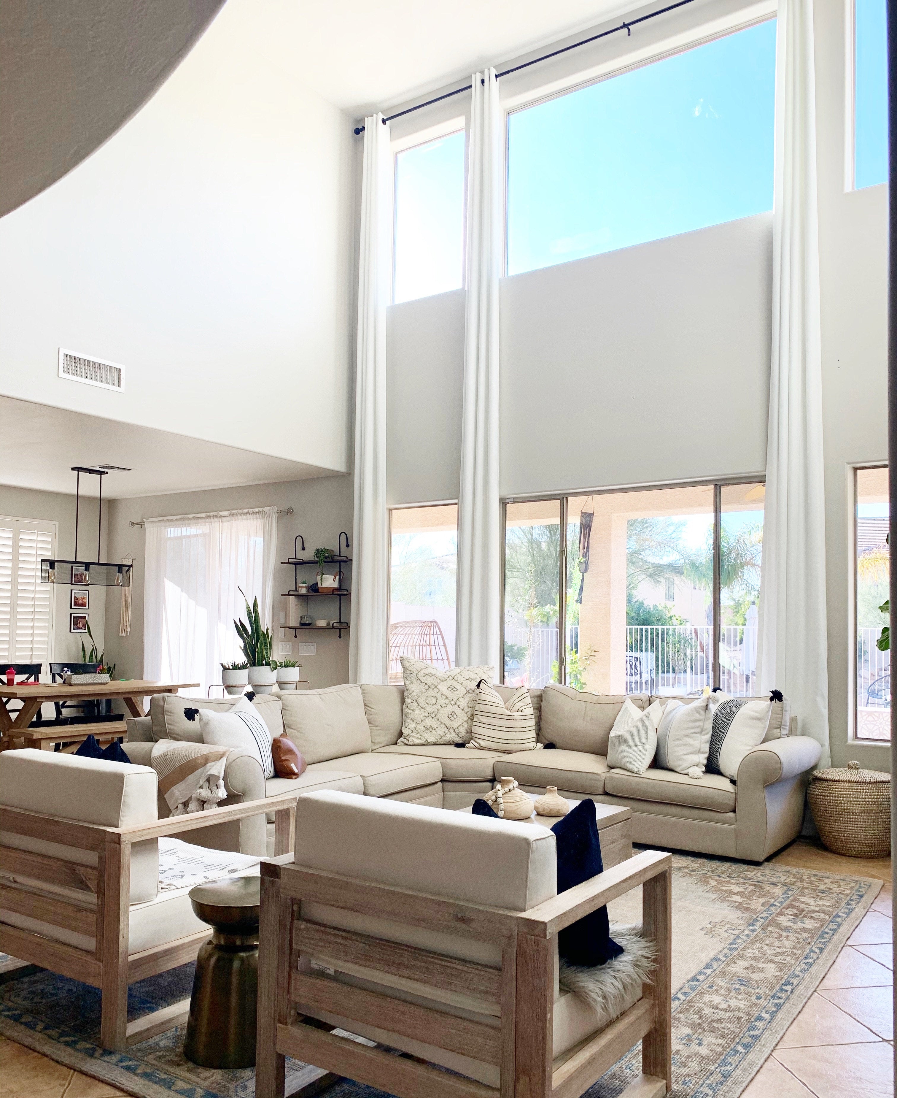 The Most Common Window Treatment Patterns You Would Find at RLF Home