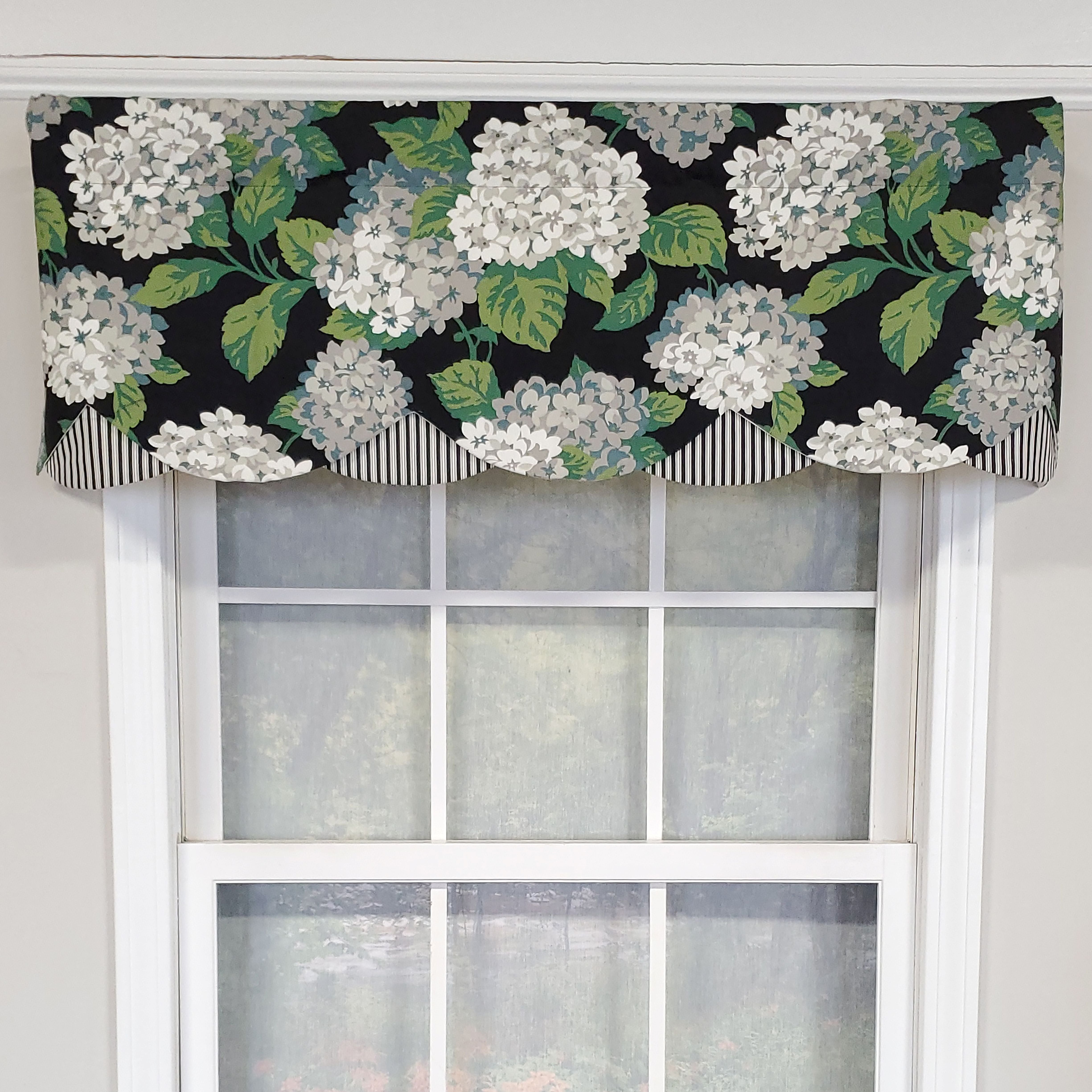 Hydrangea Petticoat Valance