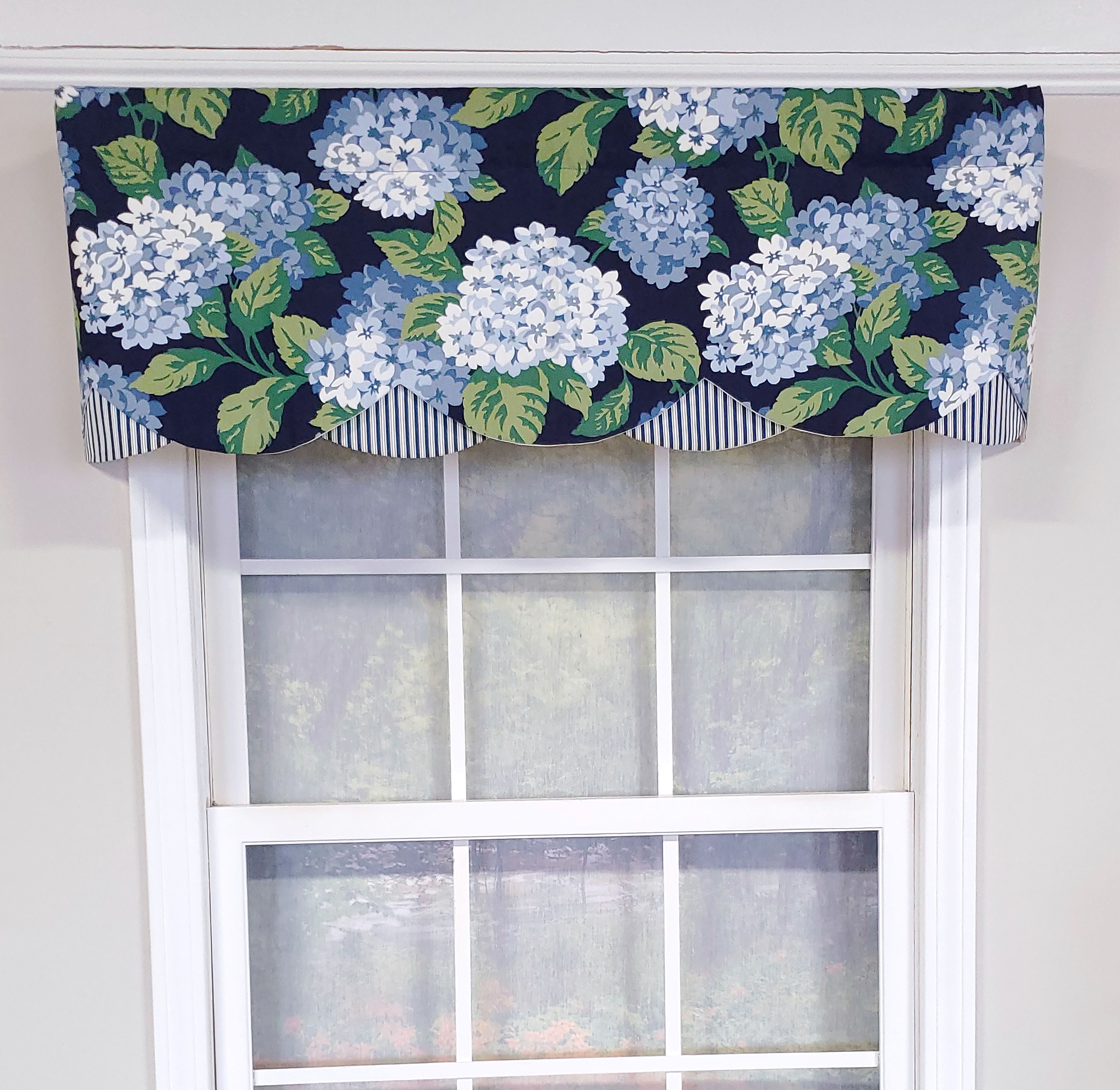 Hydrangea Petticoat Valance