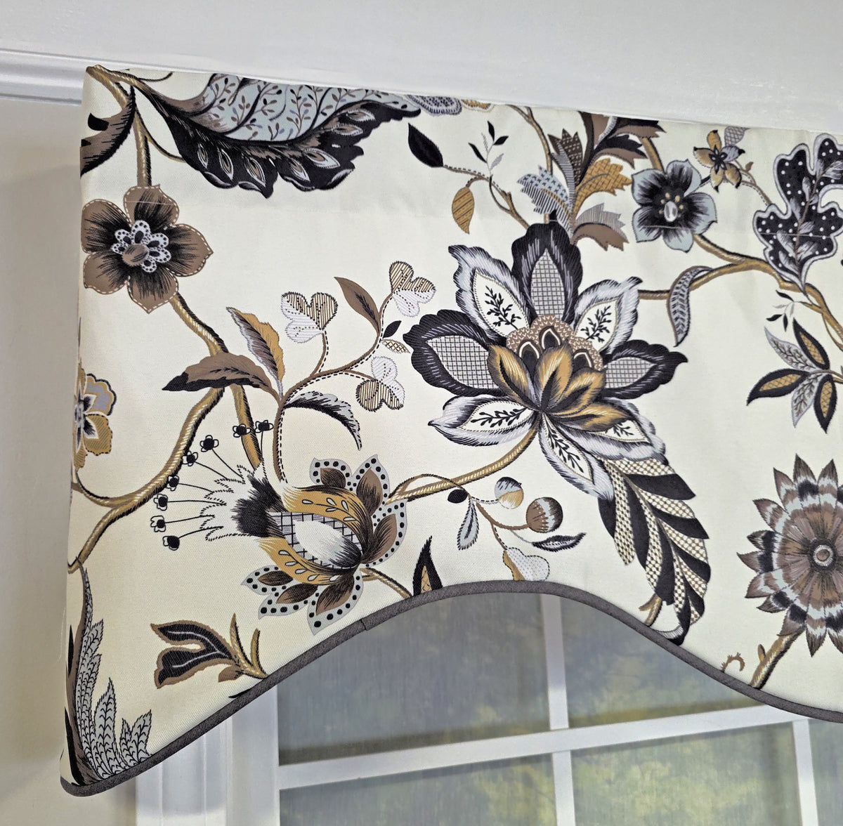 Azahar Cornice Valance