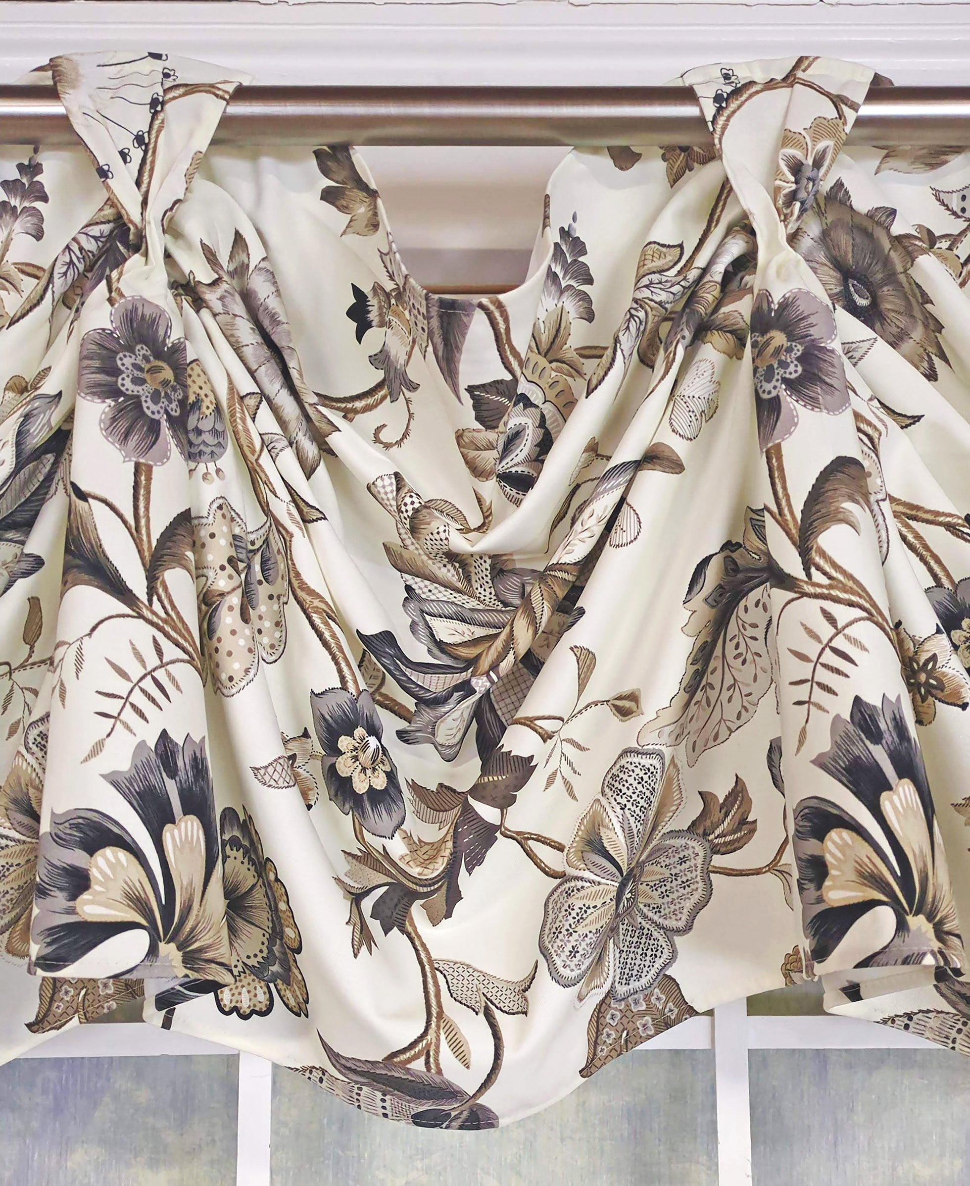 Azahar Victory Swag Valance