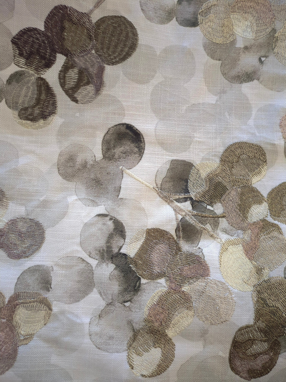 Abstract Dots Swatch