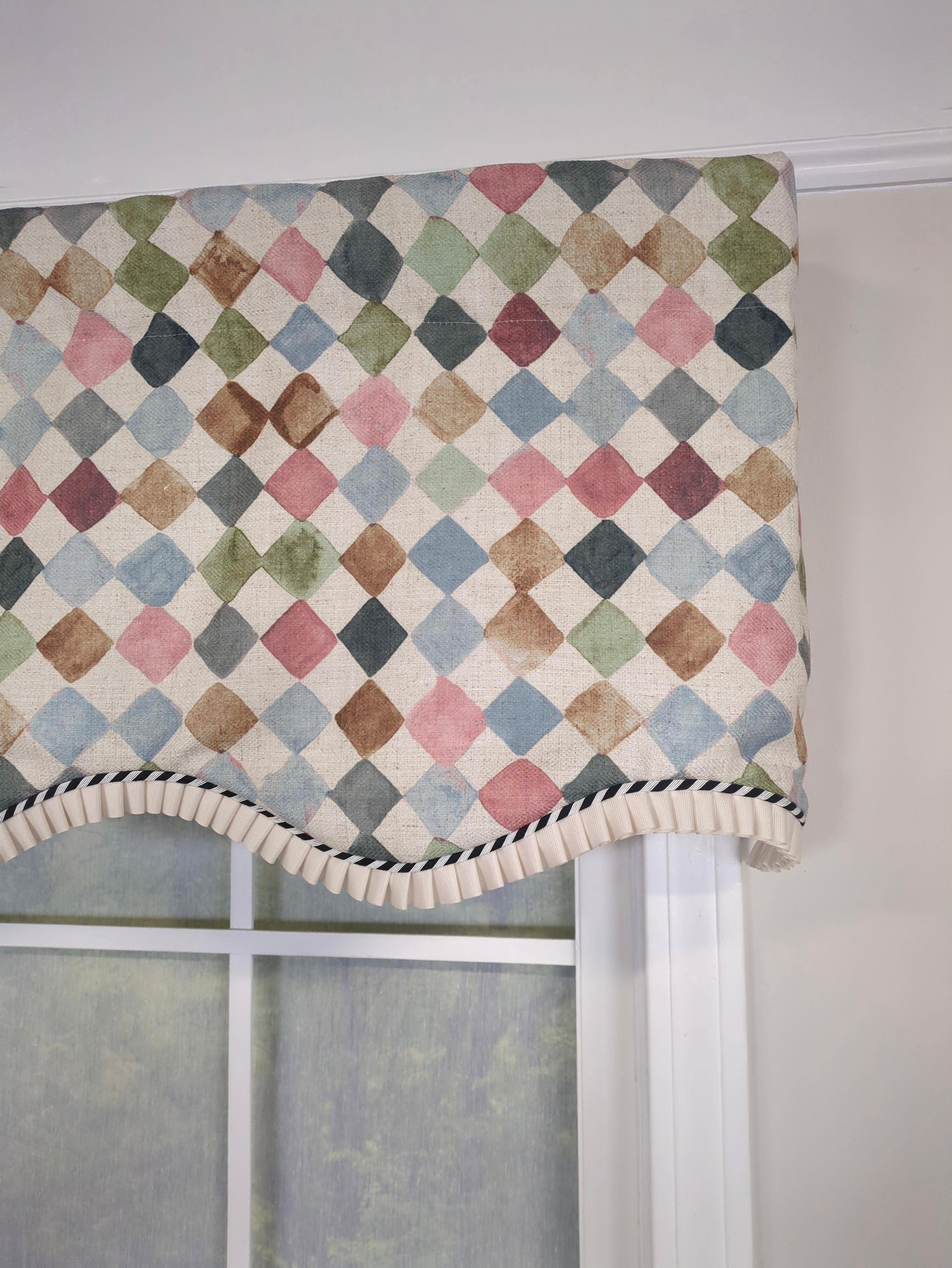 Harlequin Provance Valance