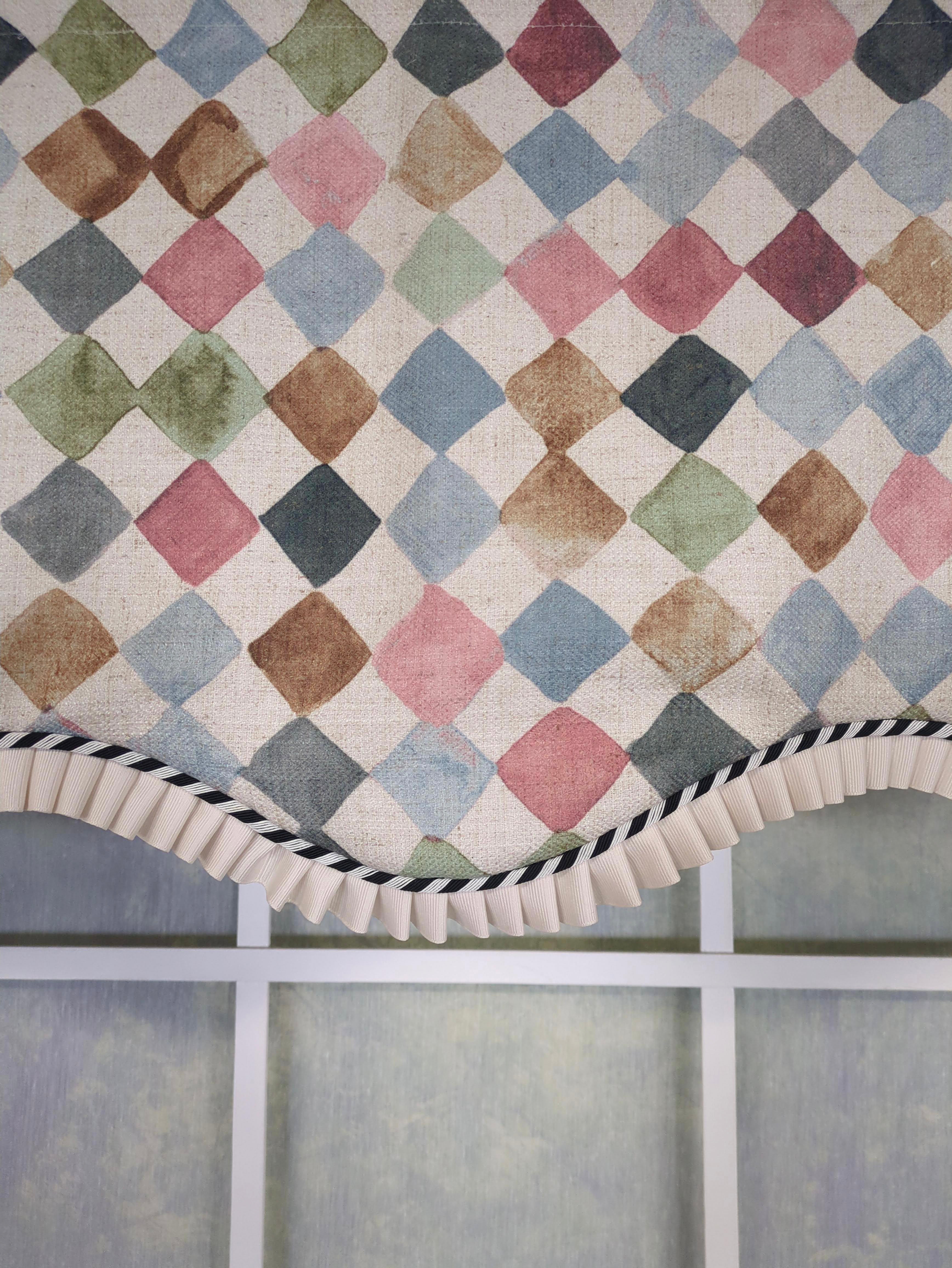 Harlequin Provance Valance