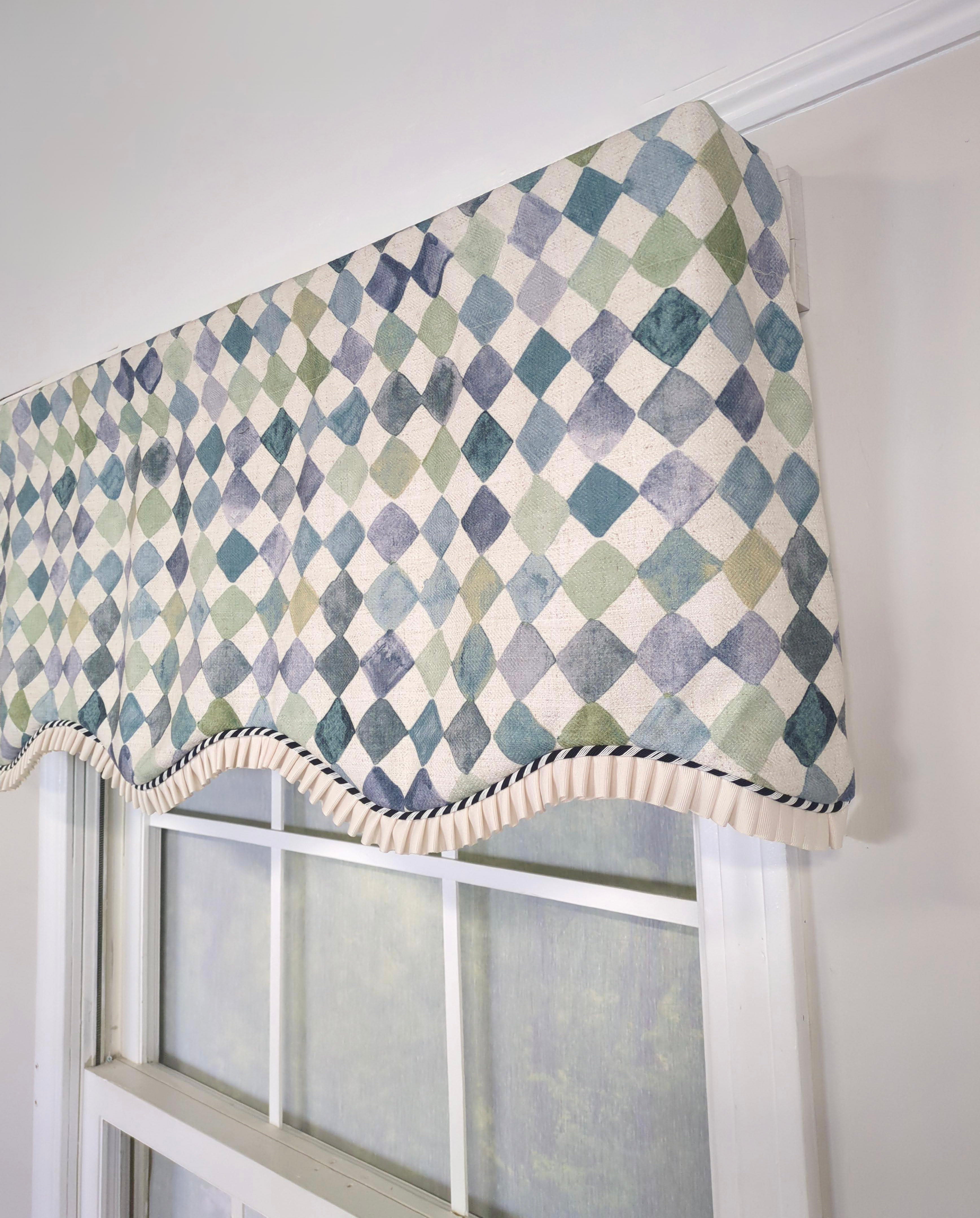 Harlequin Provance Valance