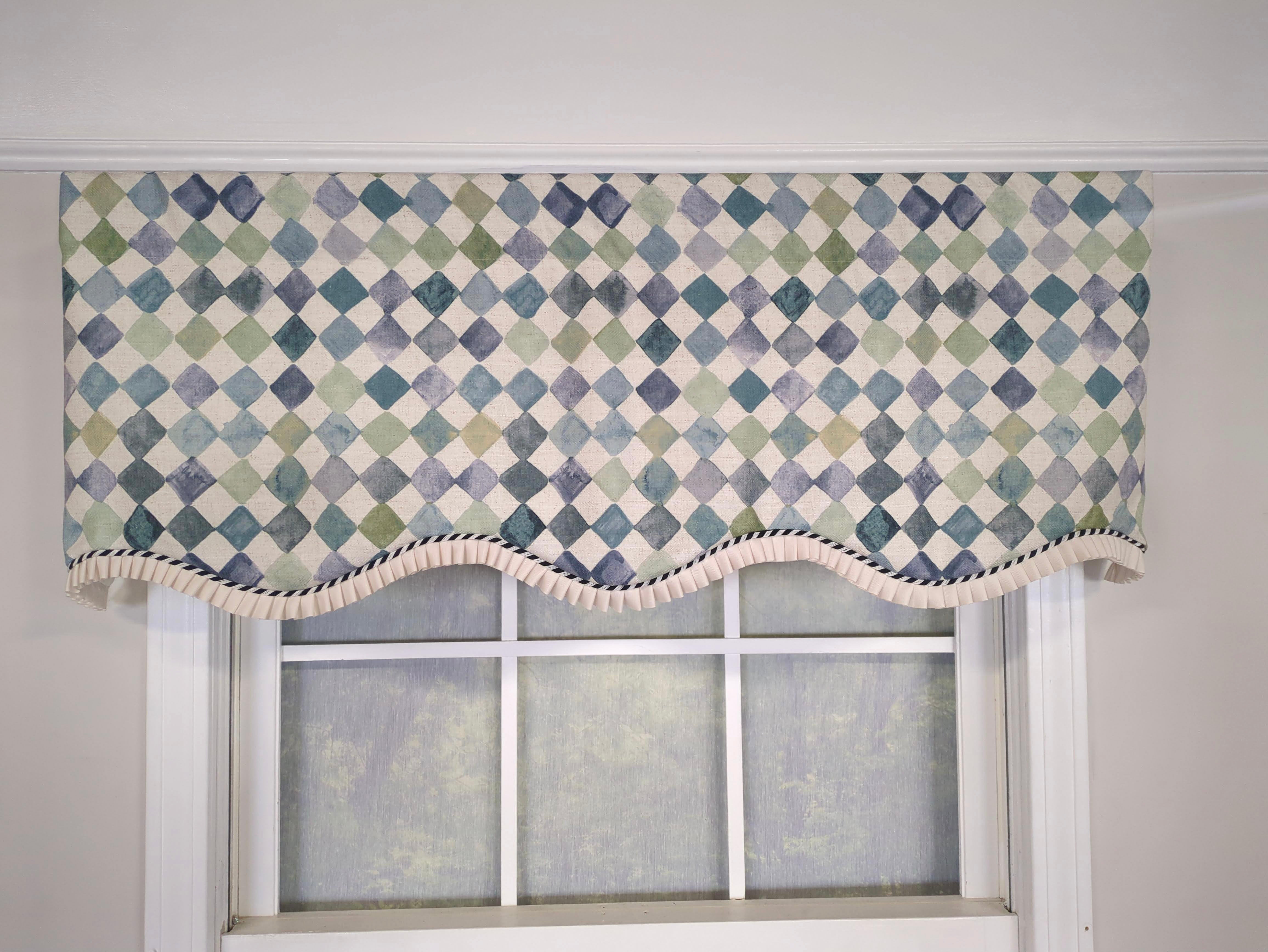 Harlequin Provance Valance