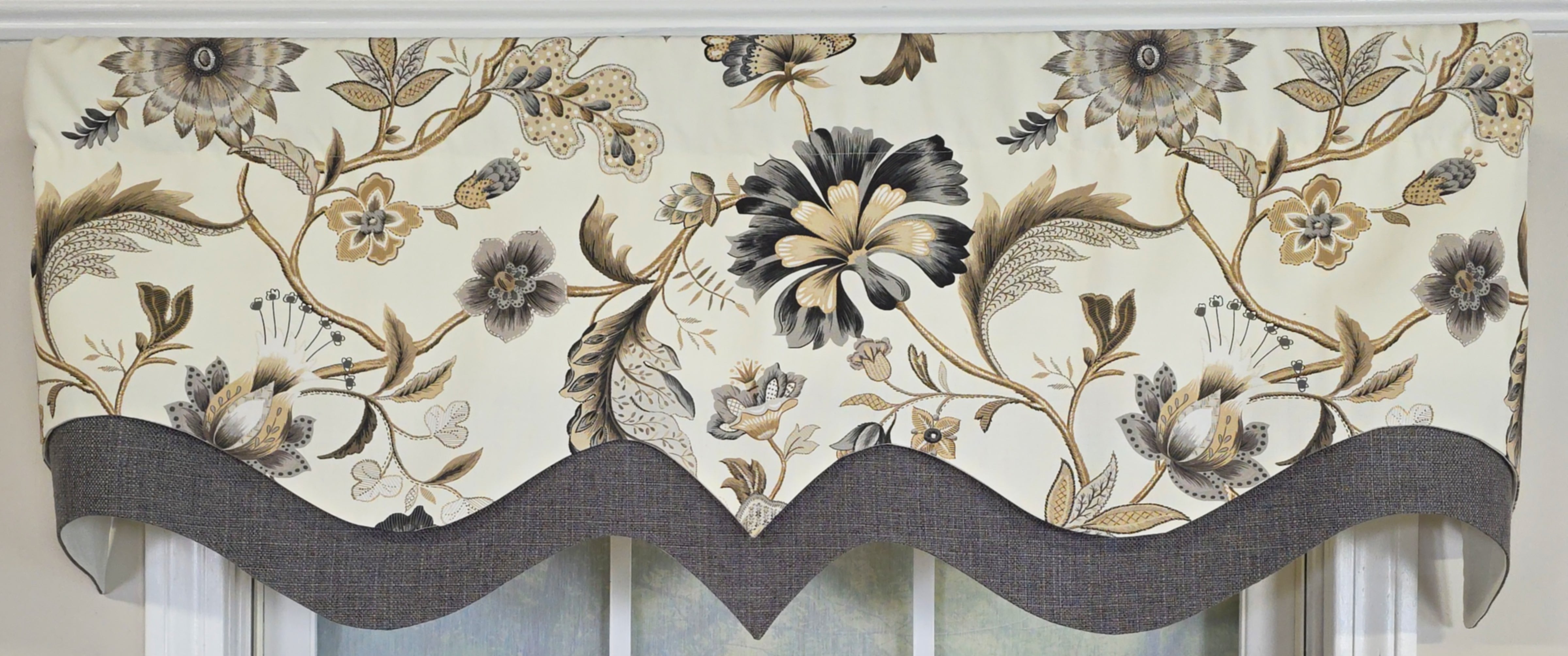 Azahar Double Regal Valance