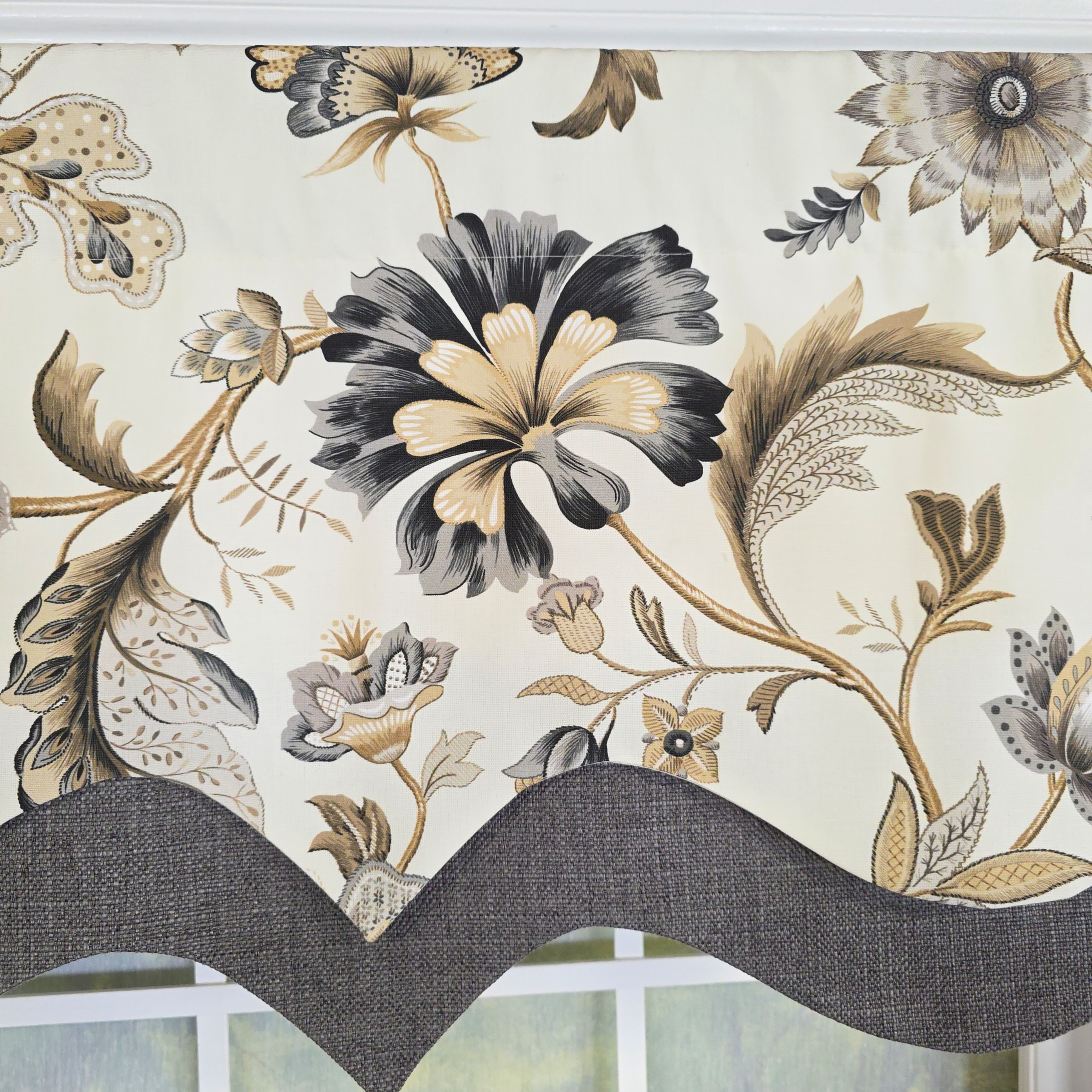 Azahar Double Regal Valance