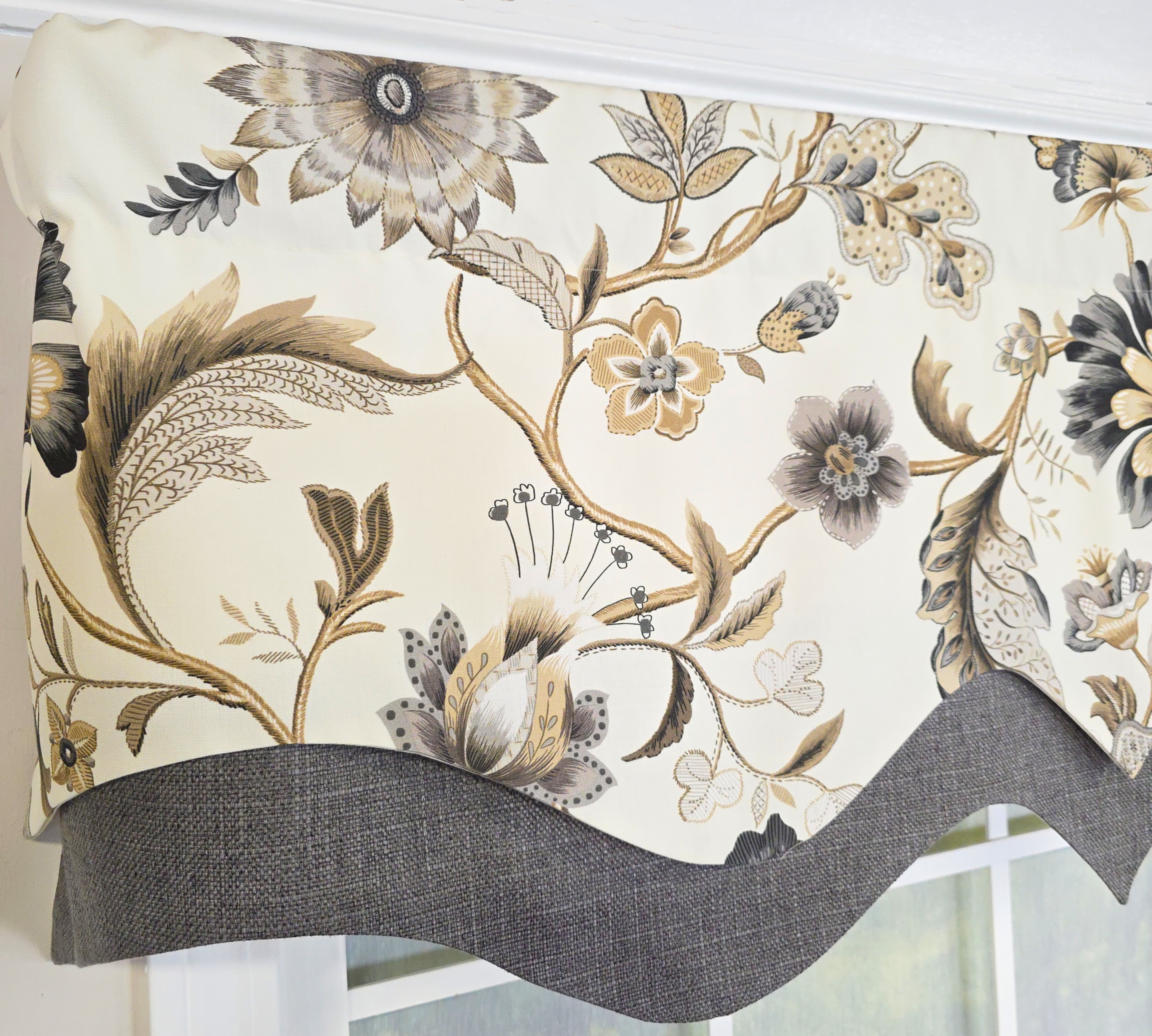 Azahar Double Regal Valance