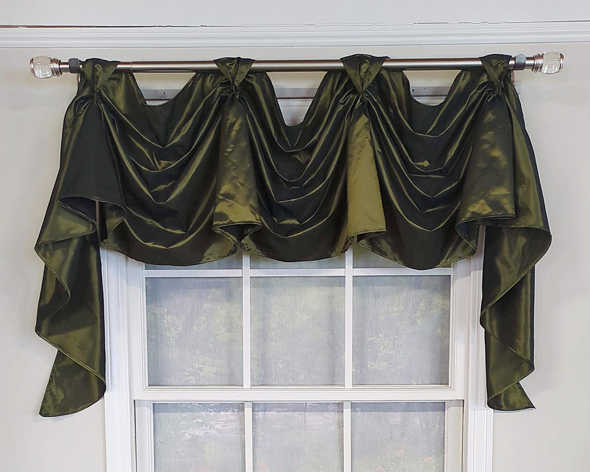 Taffeta Victory Swag Valance