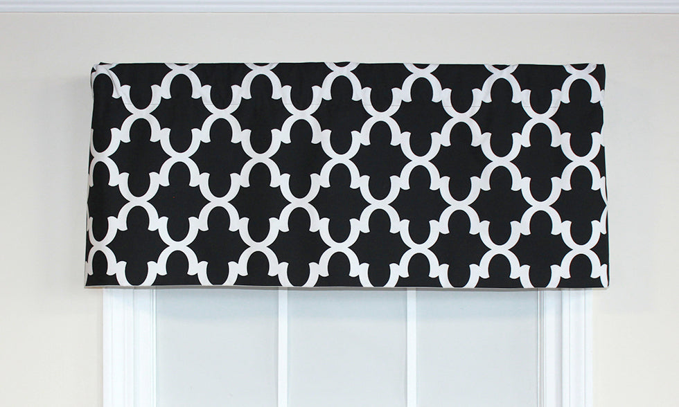 Lindy Straight Valance