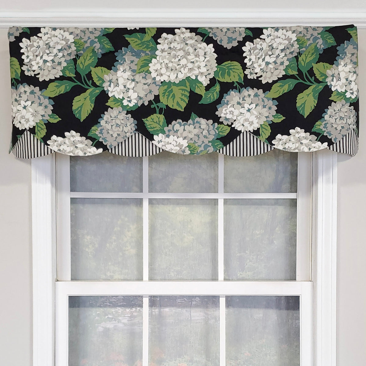 Hydrangea Petticoat Valance