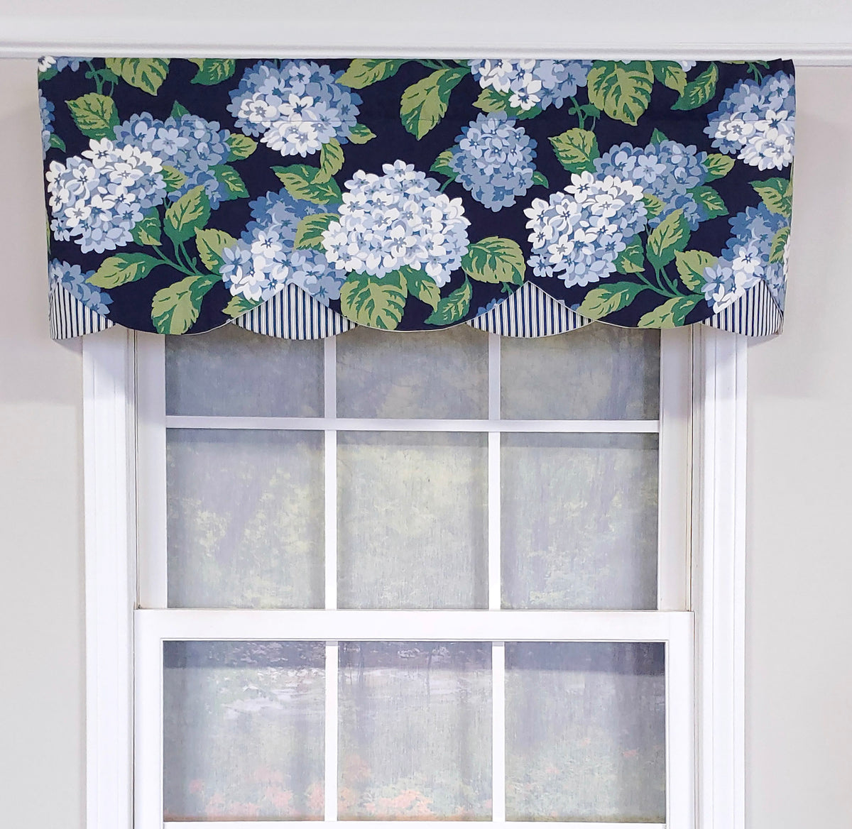 Hydrangea Petticoat Valance