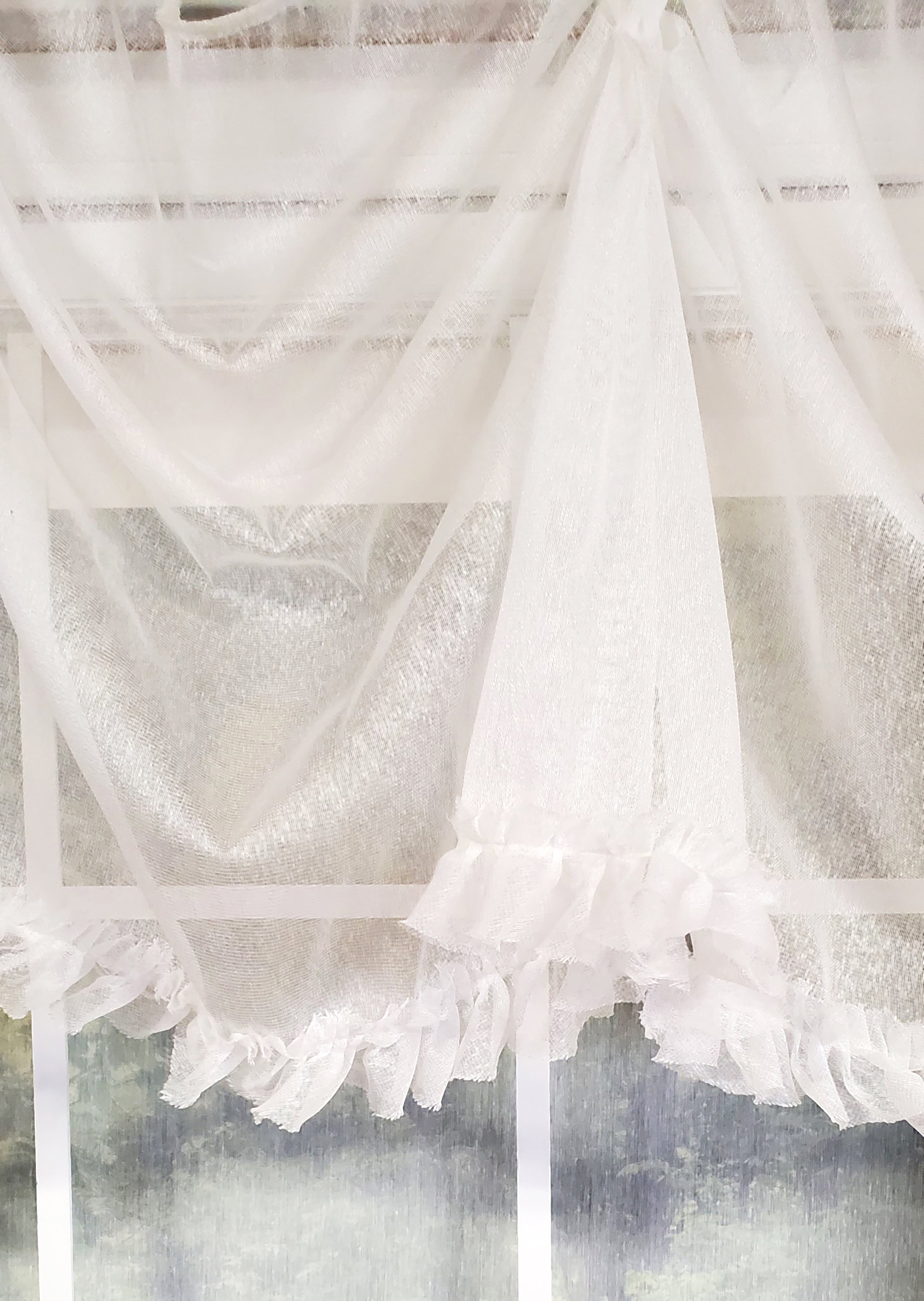 Breezy Victory Swag Valance