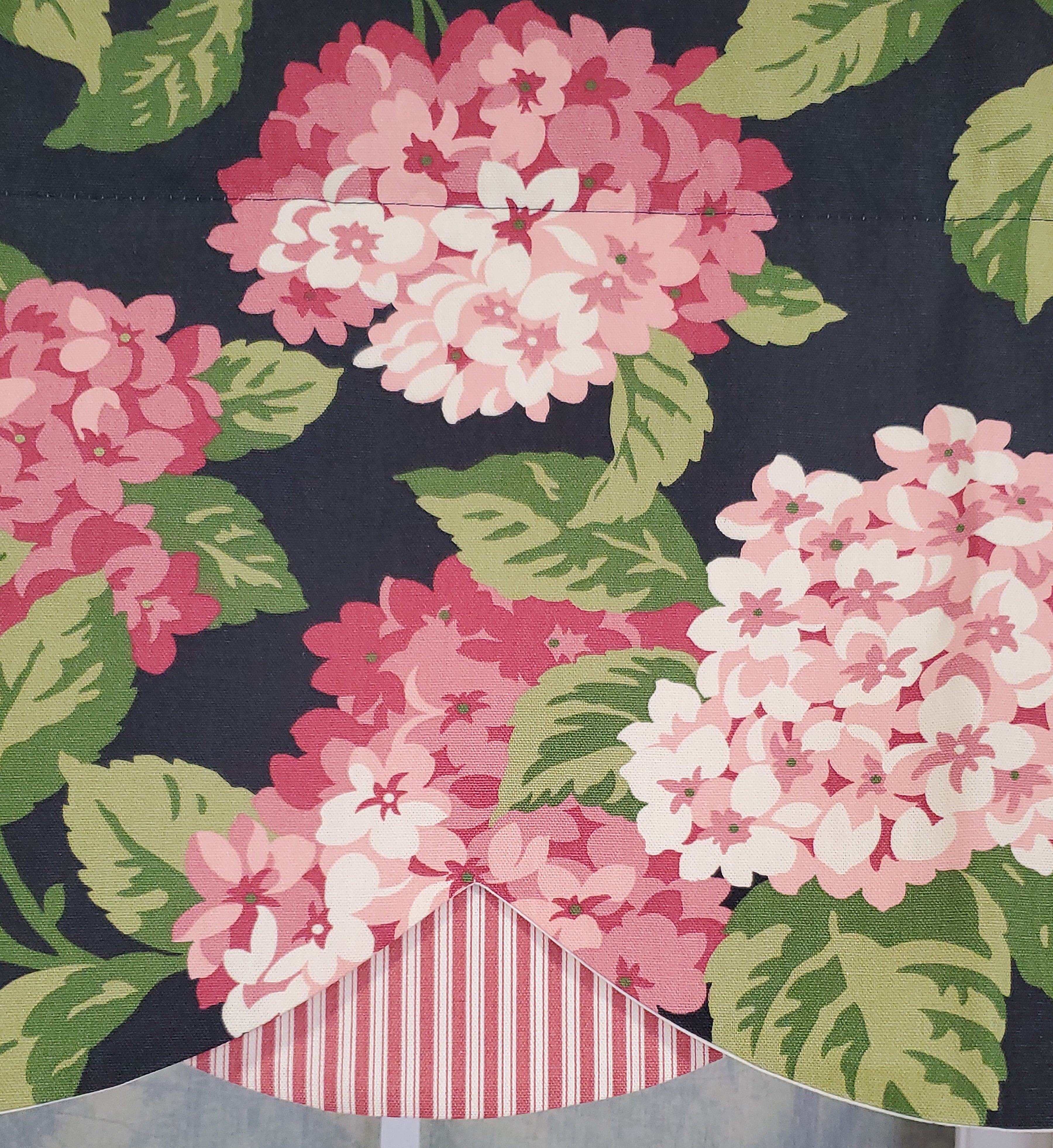 Hydrangea Petticoat Valance