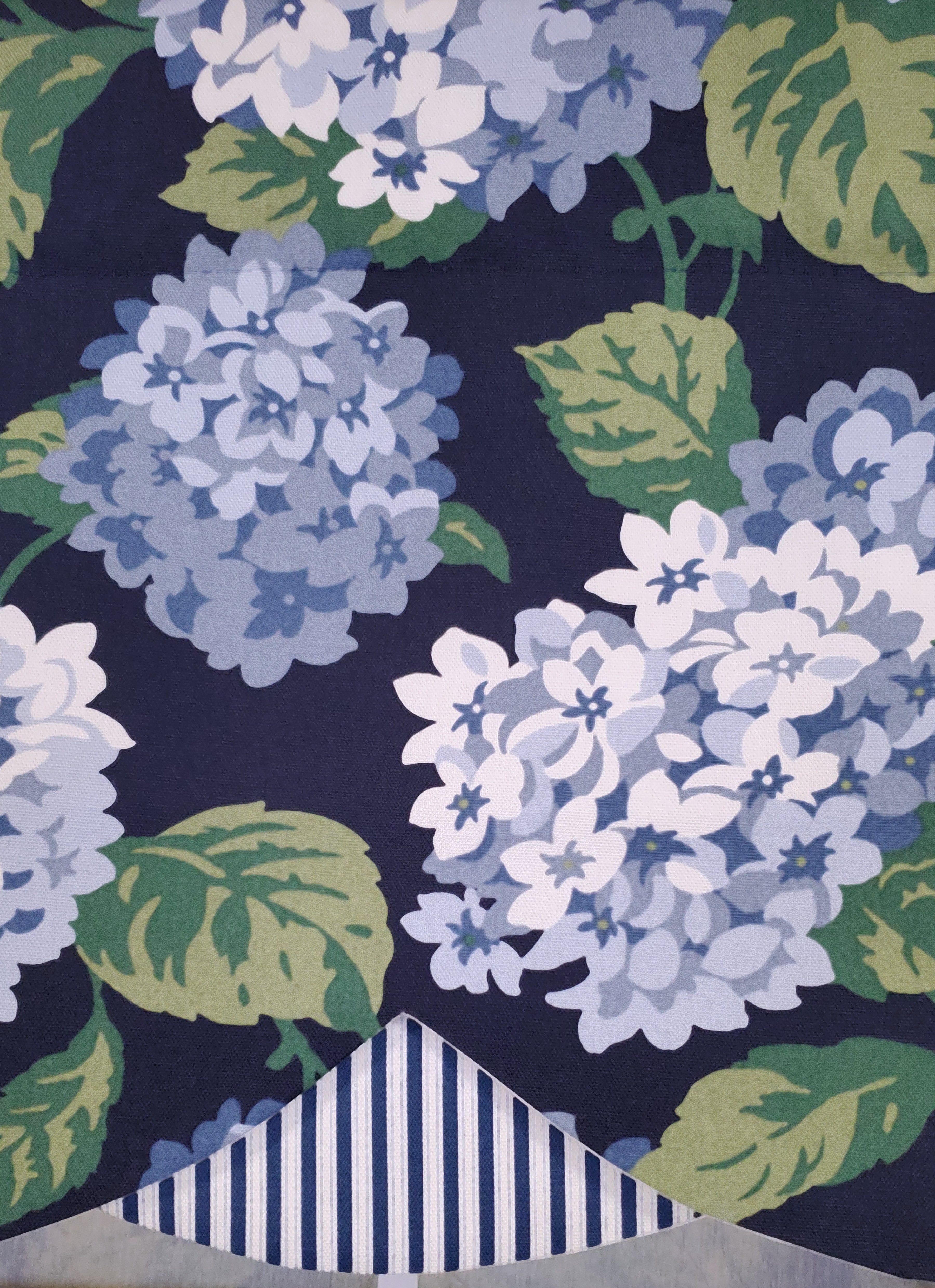 Hydrangea Petticoat Valance