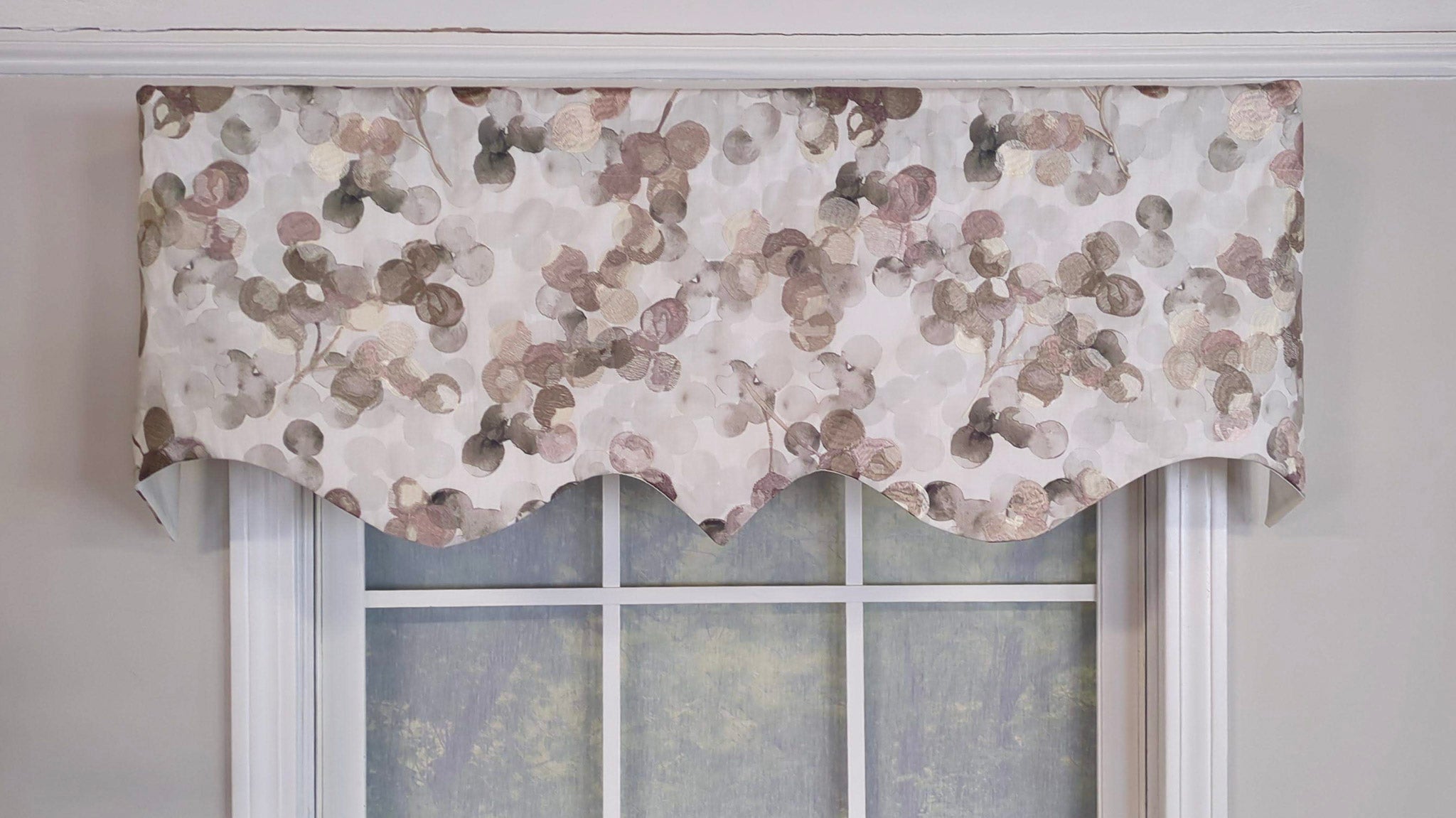 Abstract Dots Regal Valance
