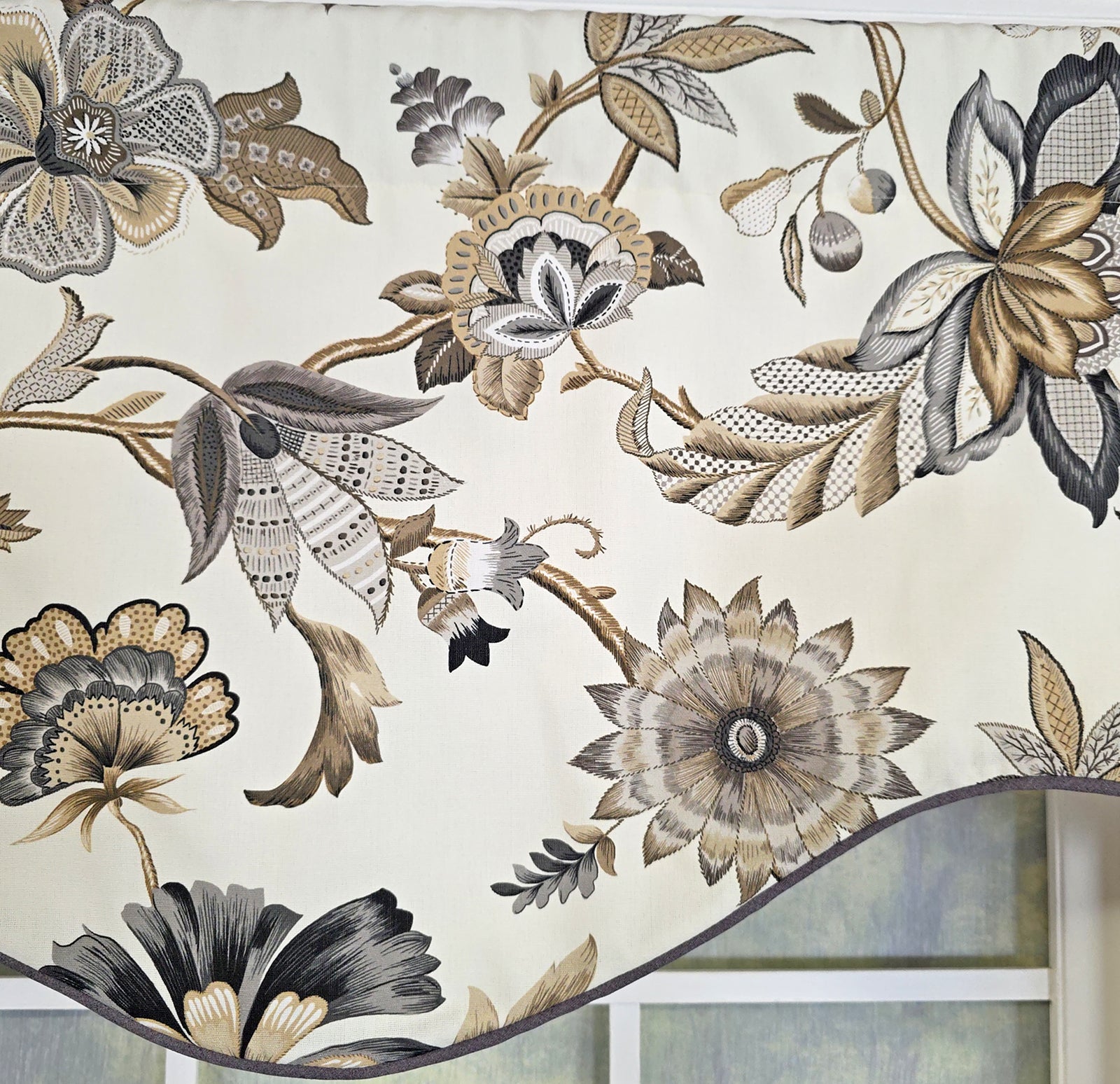 Azahar Cornice Valance