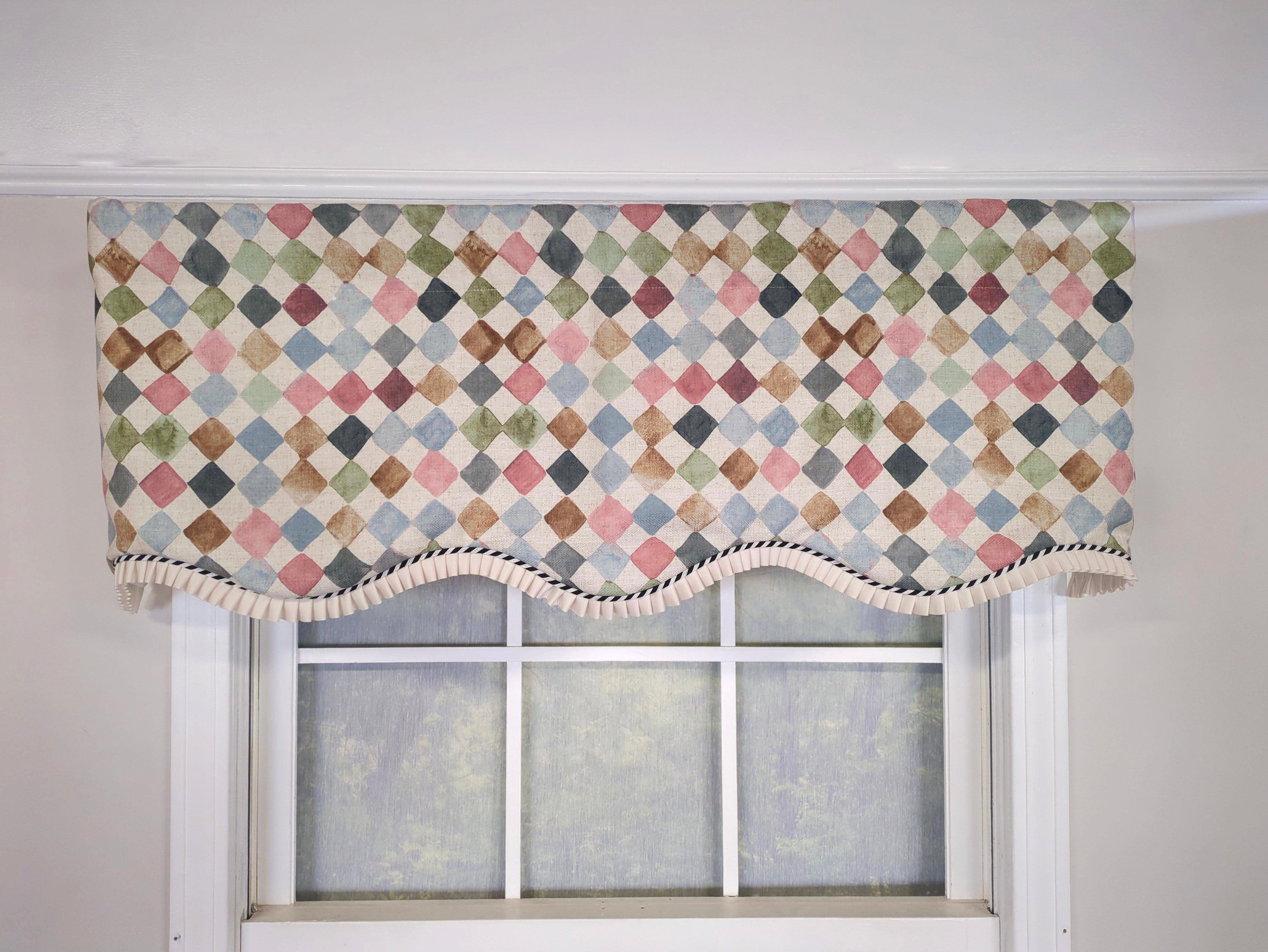 Harlequin Provance Valance