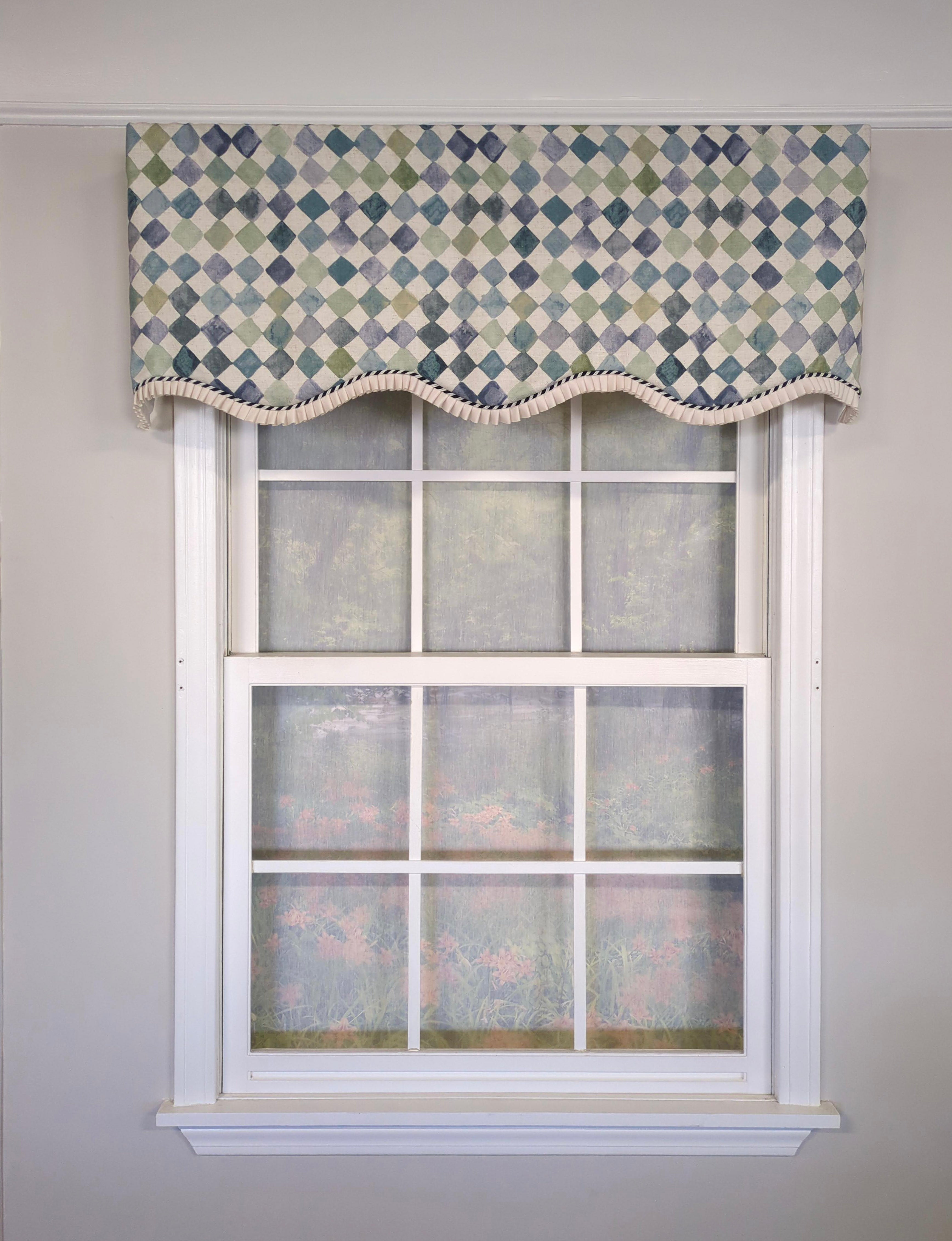 Harlequin Provance Valance