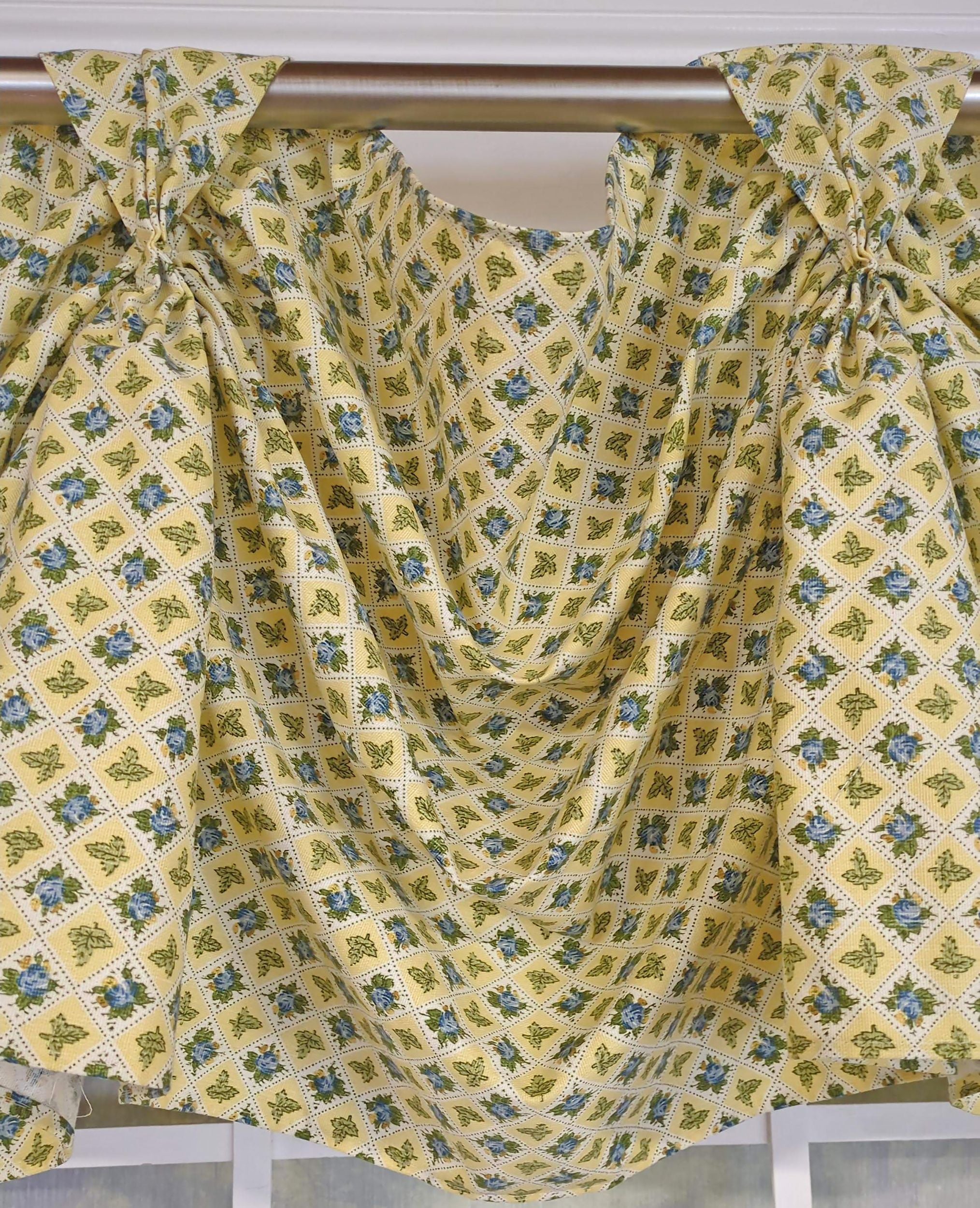 Itsy Botanical Victory Swag Valance