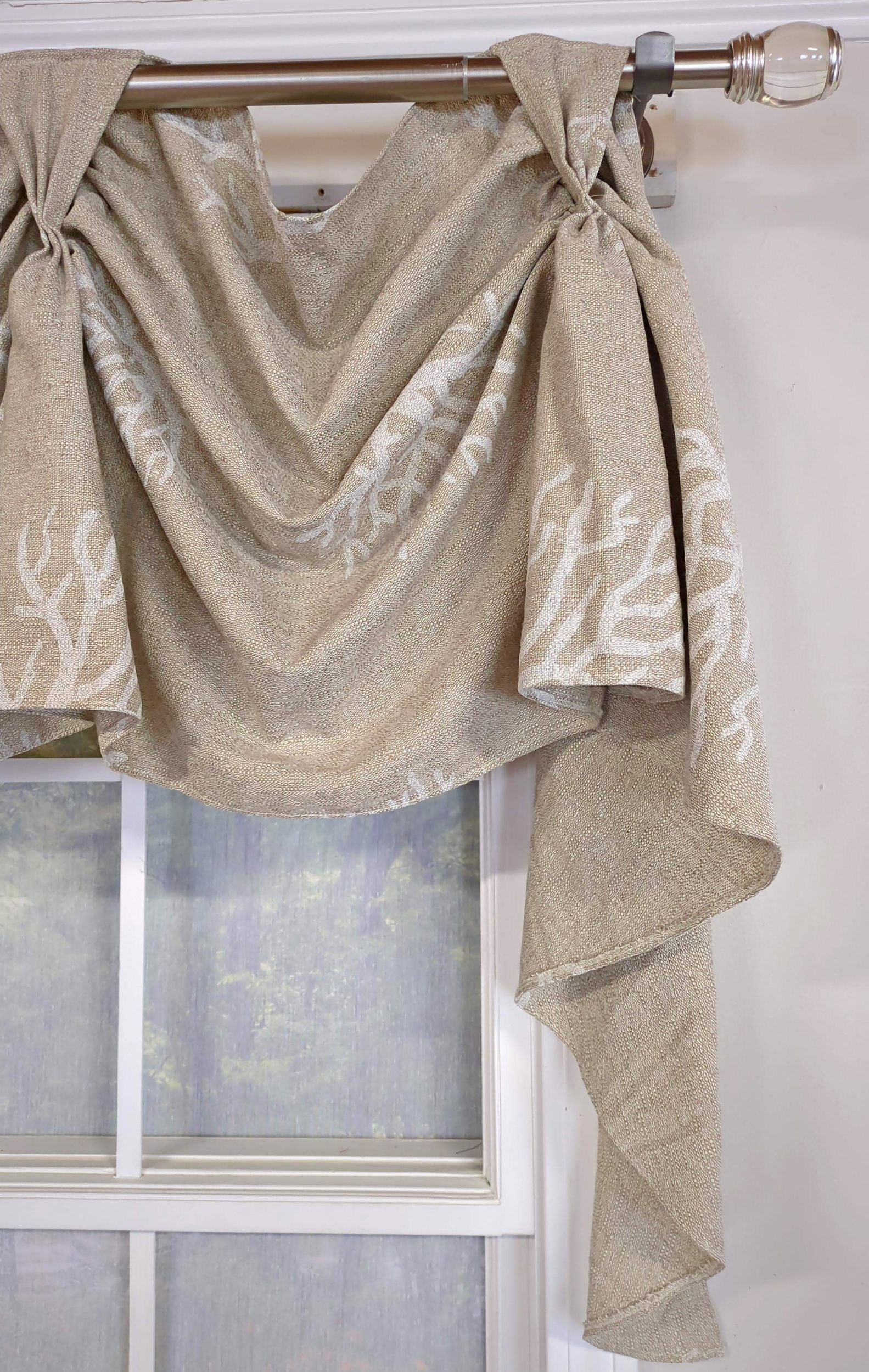 Quiet Coral Victory Swag Valance