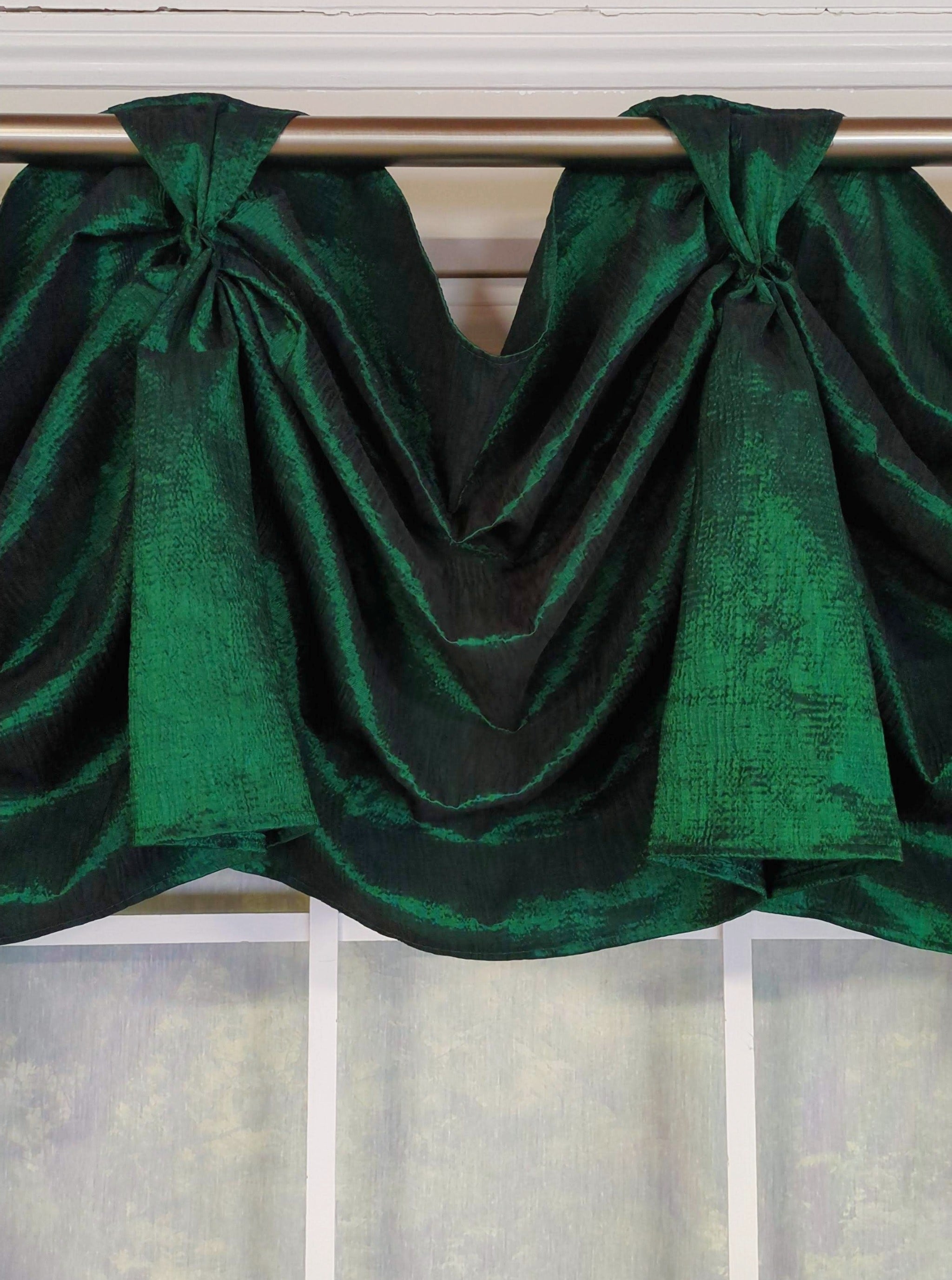 Taffeta Victory Swag Valance